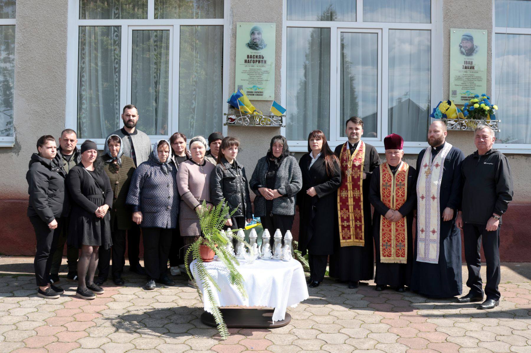 У Старих Кривотулах відкрили меморіальну дошку загиблому “едельвейсу” Василеві Нагорняку (ФОТО)