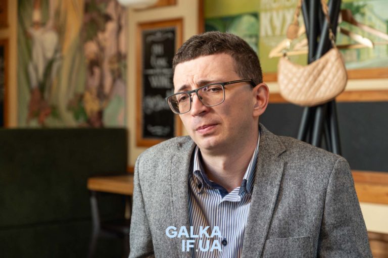 Перейменування Івано-Франківського району на Галицький: історична символіка чи маркетинговий хід