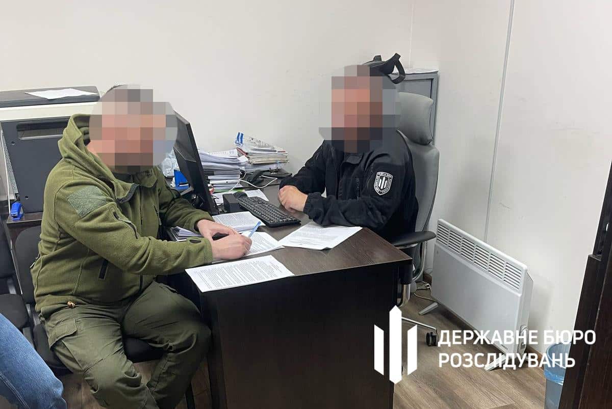 Солдат із Франківська понад рік не з’являвся на службу, але отримав 650 000 гривень виплат — ДБР