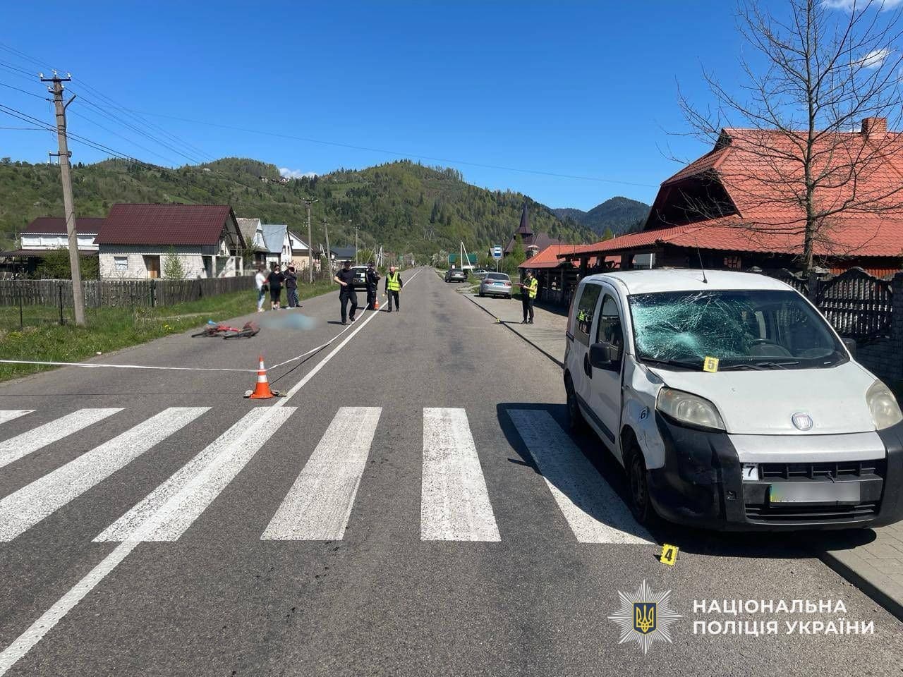 На Закарпатті 62-річний калушанин збив на смерть велосипедиста (Фото)