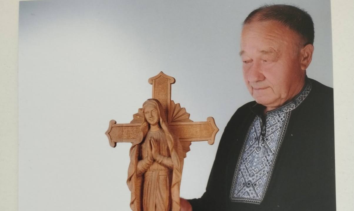 Помер прикарпатський різьбяр та художник Василь Мельник