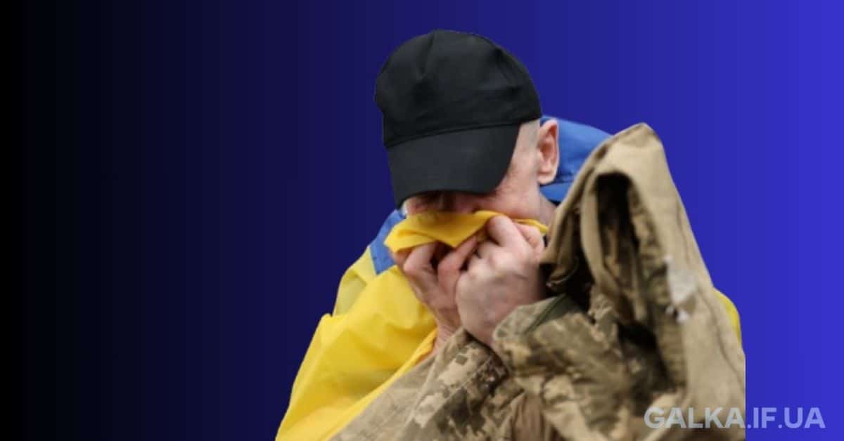 Звільнені з полону військові отримуватимуть 50 тисяч гривень на місяць: Зеленський підписав закон