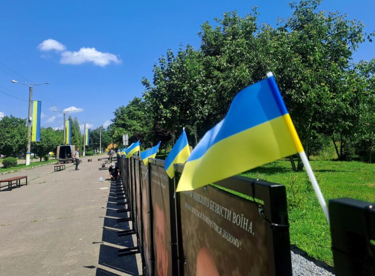 У Калуші на Алеї віри та надії з’являться ще 15 портретів зниклих воїнів