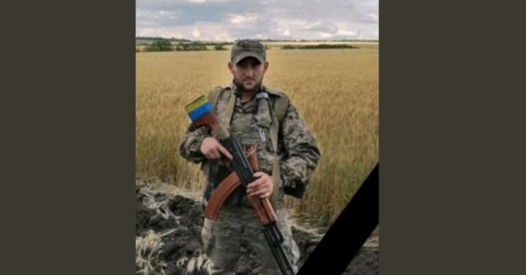 Помер захисник зі Тлумаччини Тарас Ткачук
