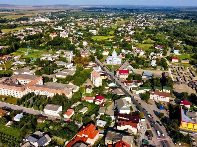 Заболотів через суд хочуть зобовʼязати створити орган для захисту пам’яток (ФОТО)