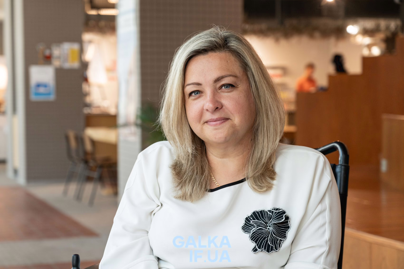 “Навіть із власним болем можна йти вперед”: історія франківки Алли Василишин, яка живе з рідкісним генетичним захворюванням (ФОТО)
