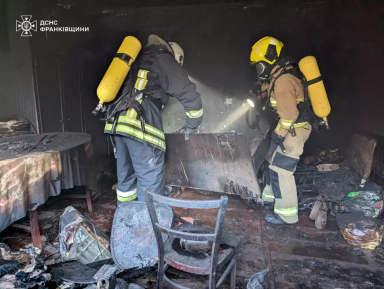 На Коломийщині виявили тіло на пожежі житлового будинку (ФОТО)