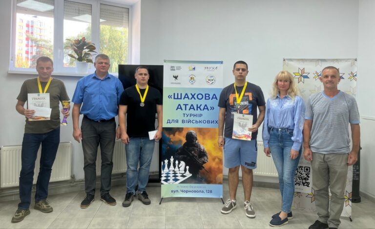 У Франківську вперше провели шаховий турнір серед військових (ФОТО)