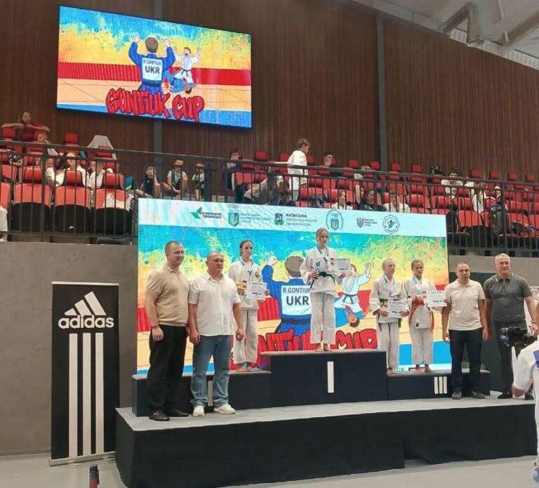 На всеукраїнських змаганнях прикарпатські дзюдоїсти здобули срібну та бронзову нагороди