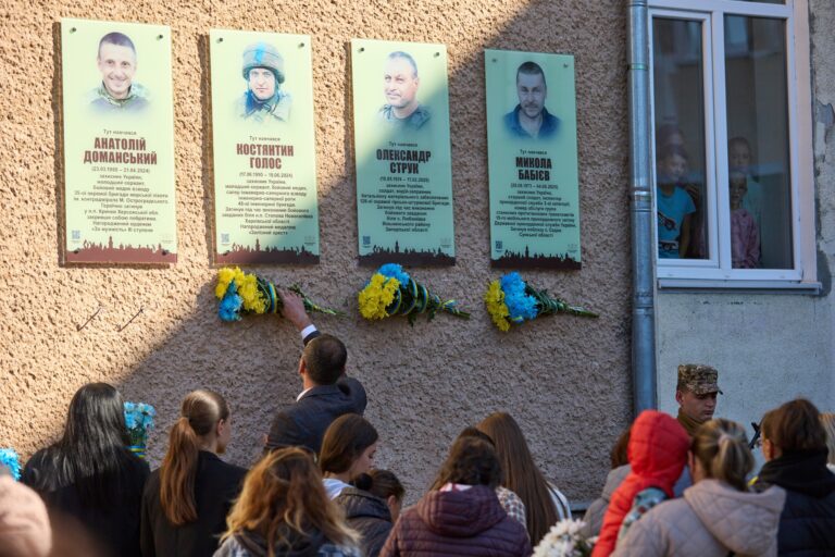 В Івано-Франківську відкрили п’ять анотаційних дощок загиблим військовим