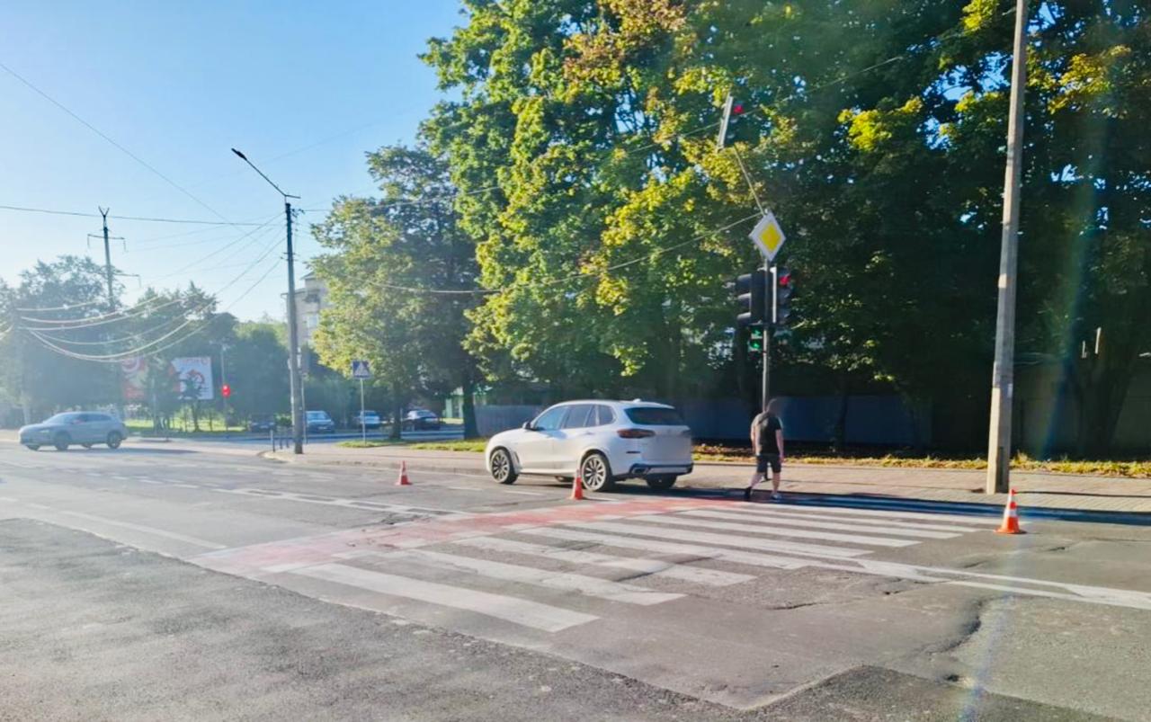 На Довженка BMW збила пенсіонерку: жінка померла (ФОТО)