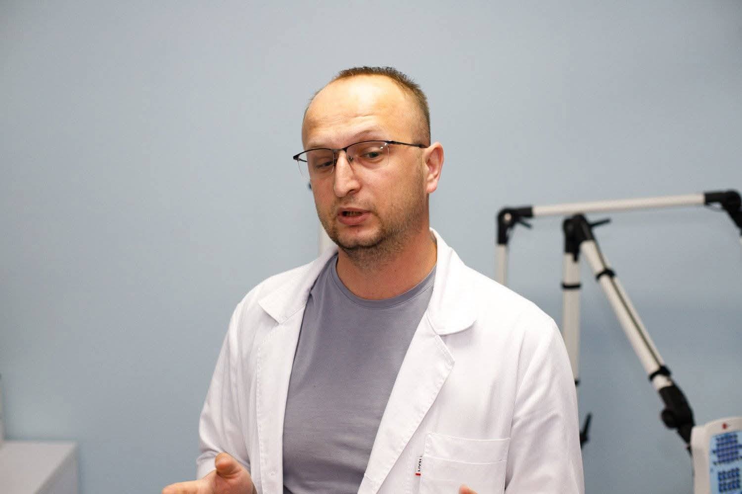 Періодичний параліч мʼязів: у франківця медики діагностували рідкісне генетичне захворювання