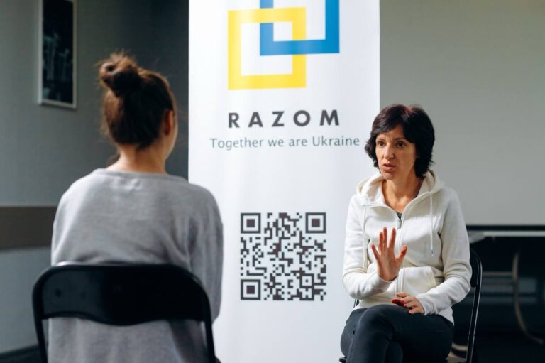 «RAZOM з тобою» —  всеукраїнська програма психологічної підтримки для тих, хто постраждав від війни