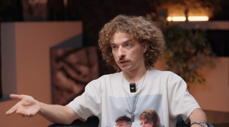 “Я дуже не хочу нормалізувати те, шо відбувається”: стендап-комік Василь Байдак про менталку, збори та життя у війні (ВІДЕО)