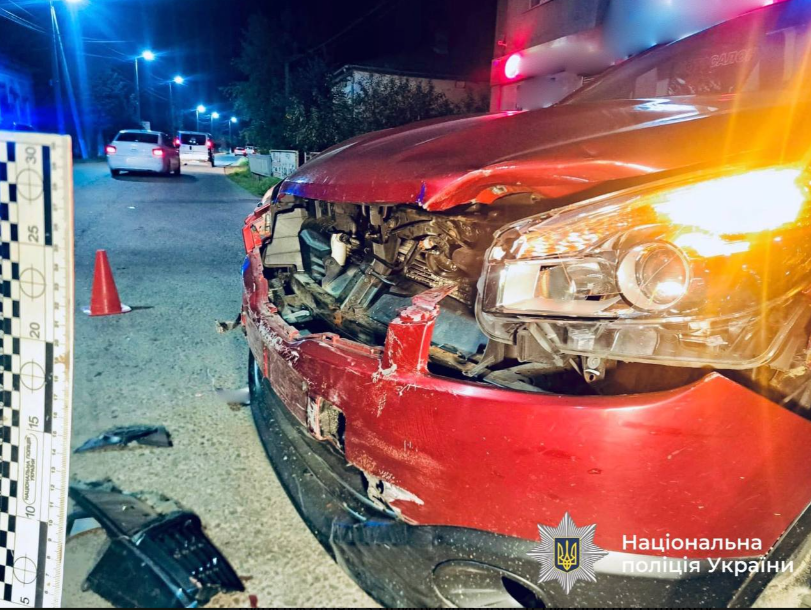 У Болехові Nissan зіткнувся з 14-річним мотоциклістом