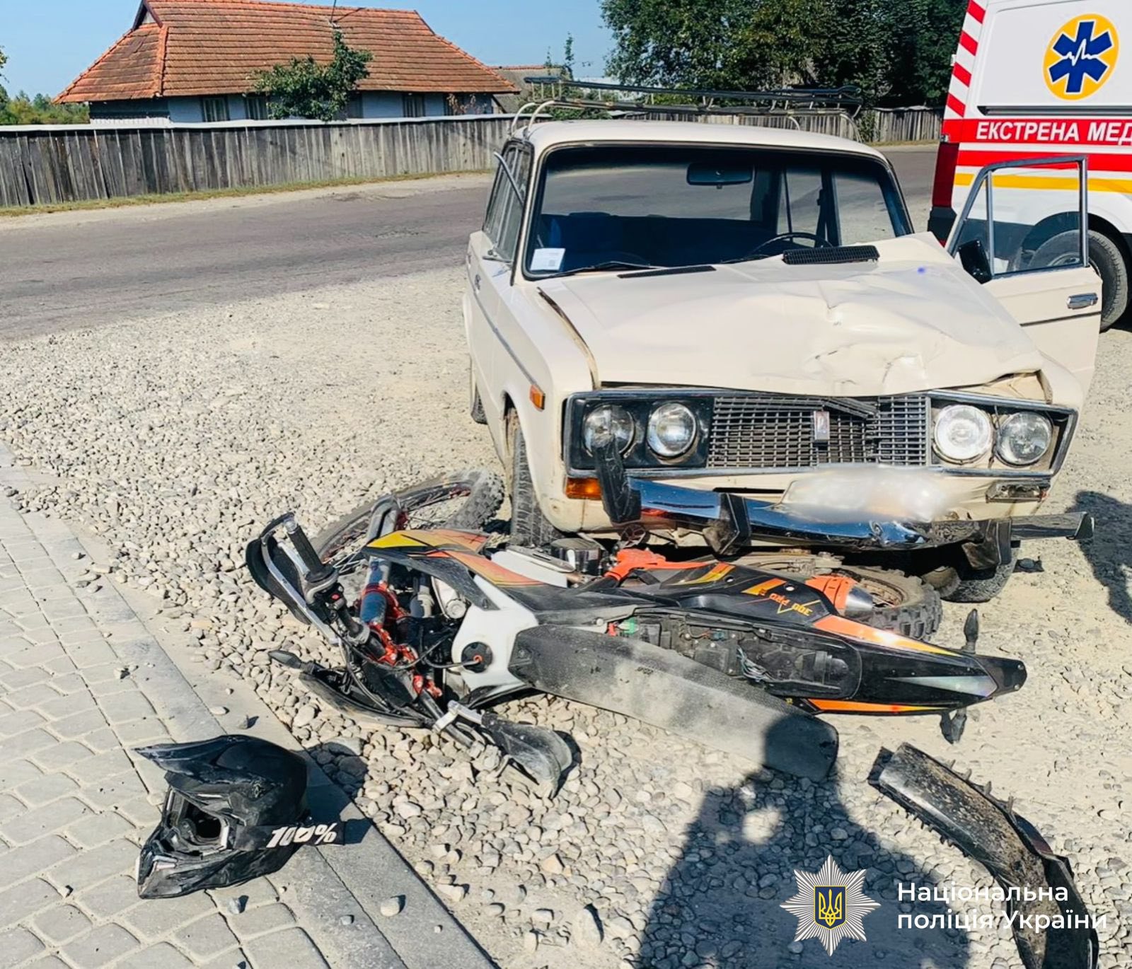 На Коломийщині 88-річний водій збив мотоцикліста: він у лікарні (ФОТО)