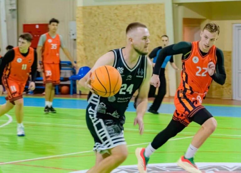 В Івано-Франківську стартував новий чемпіонат з баскетболу «West Basketball League» (ФОТО)