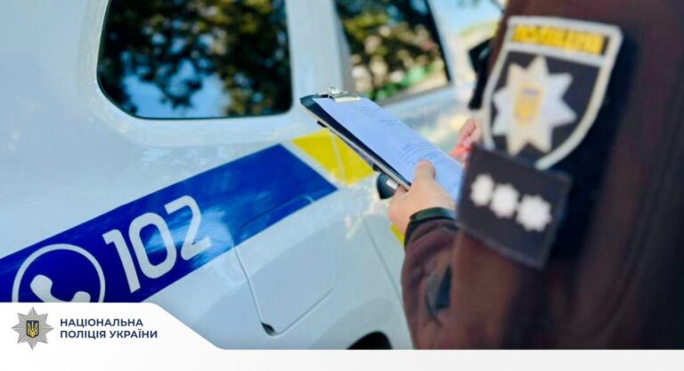 На військового напали зі ножем у магазині на Довженка — поліція