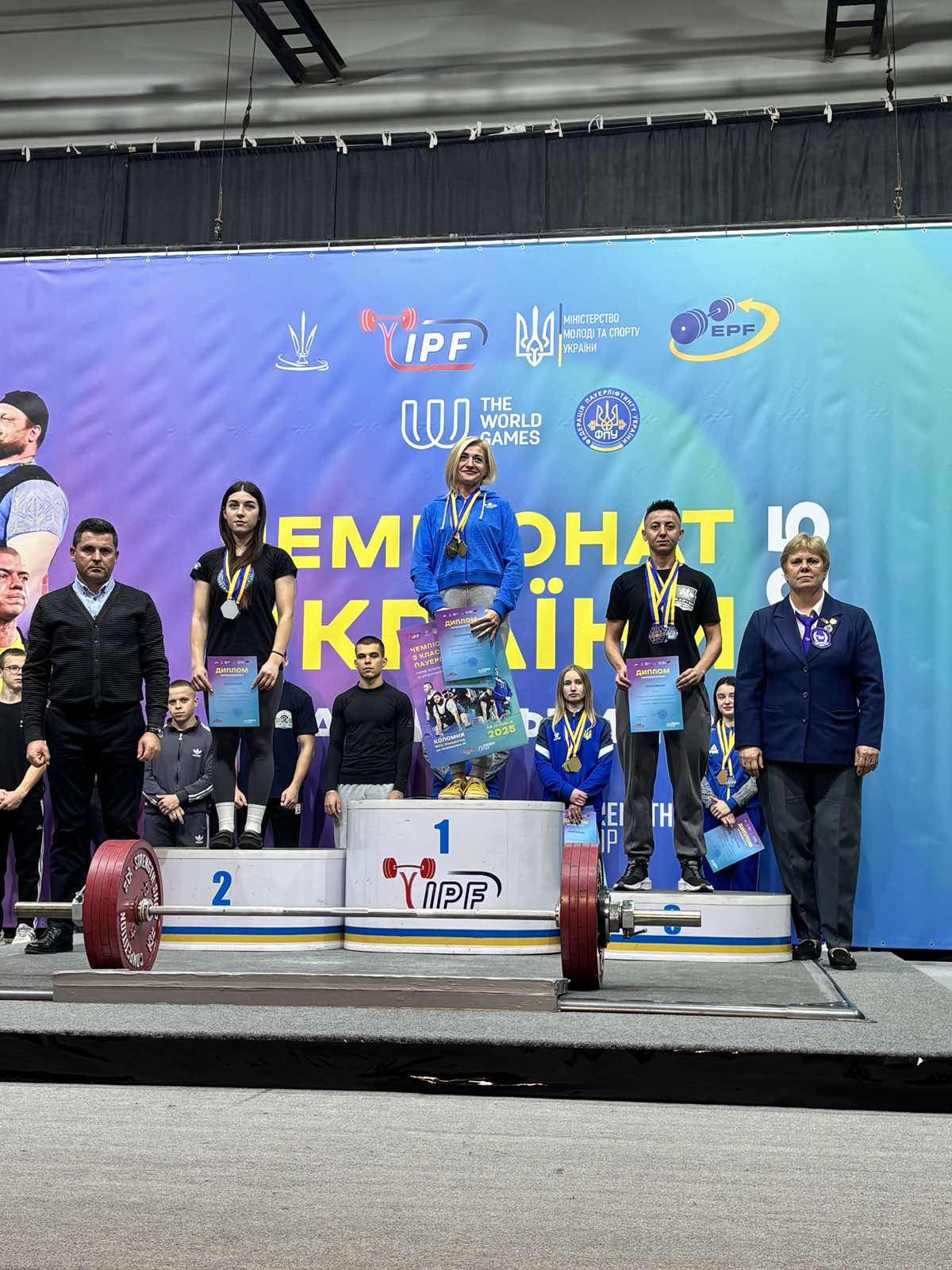 Прикарпатка Іванна Ляховець виборола бронзу на чемпіонаті України з пауерліфтингу (ФОТОФАКТ)