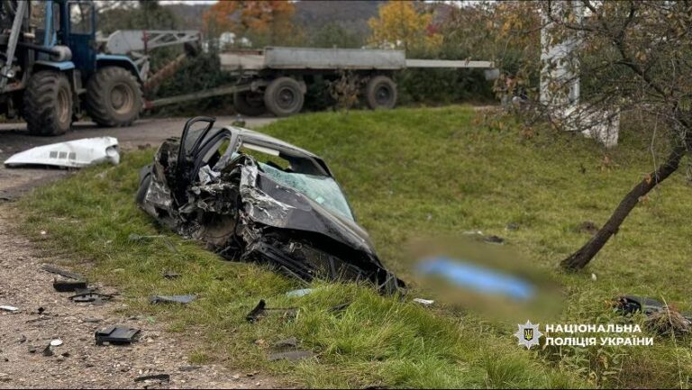 Виїхав на зустрічну смугу: деталі ДТП у Косові, в якій загинув 15-річний водій (ФОТО)