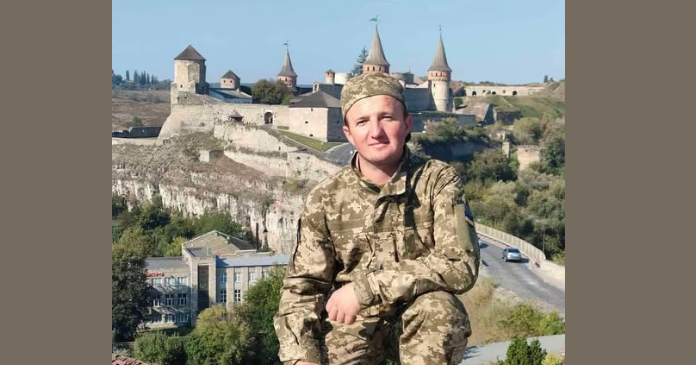 Вважався зниклим безвісти: у Чернієві поховають сапера Петра Свистяка