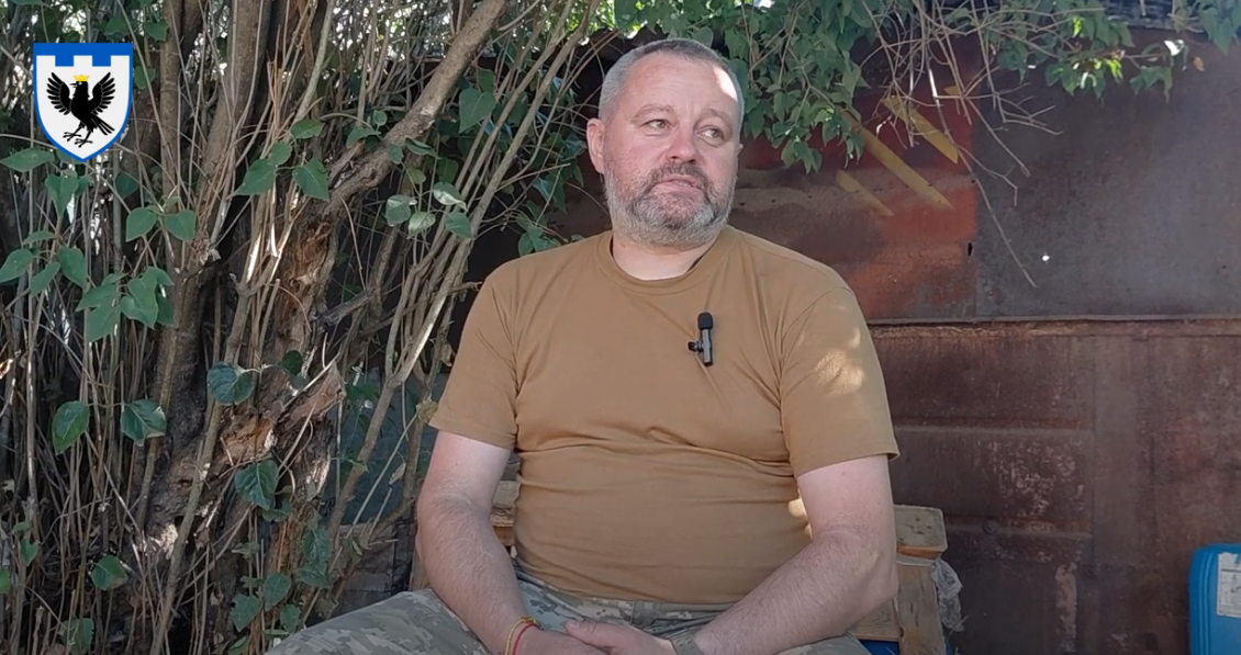 “Чоловіки так довго збираються на війну, що вже забули за неї”: як вчитель з Коломиї  Олексій Вишиванюк пішов добровольцем до армії (ВІДЕО)