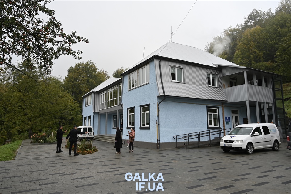 Як у Пасічнянській громаді працює Будинок милосердя для евакуйованих зі сходу (ФОТО)