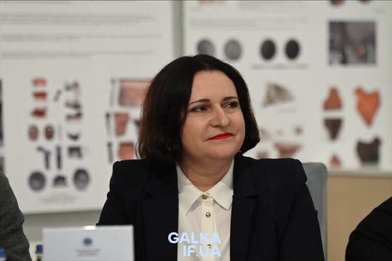 Ректорка Карпатського університету про випадок хабарництва: “Я не вірю в цю інформацію”