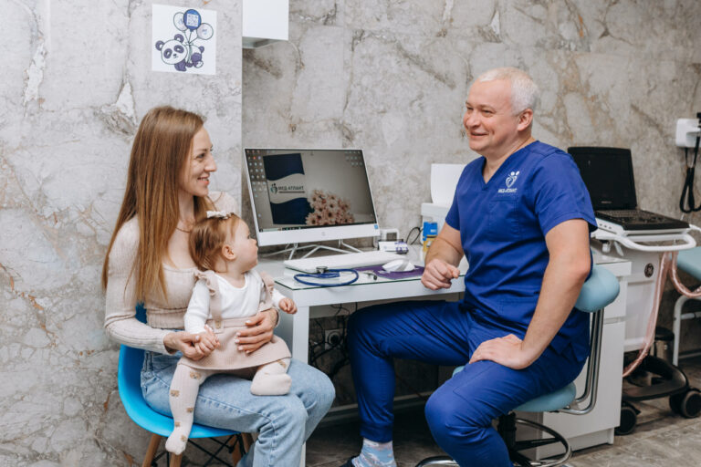 Як підготуватися до сезону застуд і грипу? Поради франківського педіатра Сергія Гаврилюка