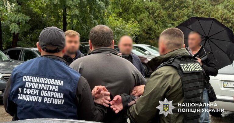 Стоматолог з Франківська за $6 000 обіцяв оформити інвалідність військовому – правоохоронці