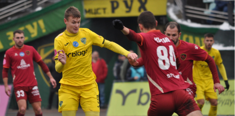 Гол на 12-й секунді: “Прикарпаття” вдома перемогло “Фенікс-Маріуполь” (ВІДЕО)