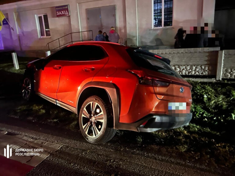 Суддю, яка на смерть збила людину на Прикарпатті, триматимуть під вартою — ВРП
