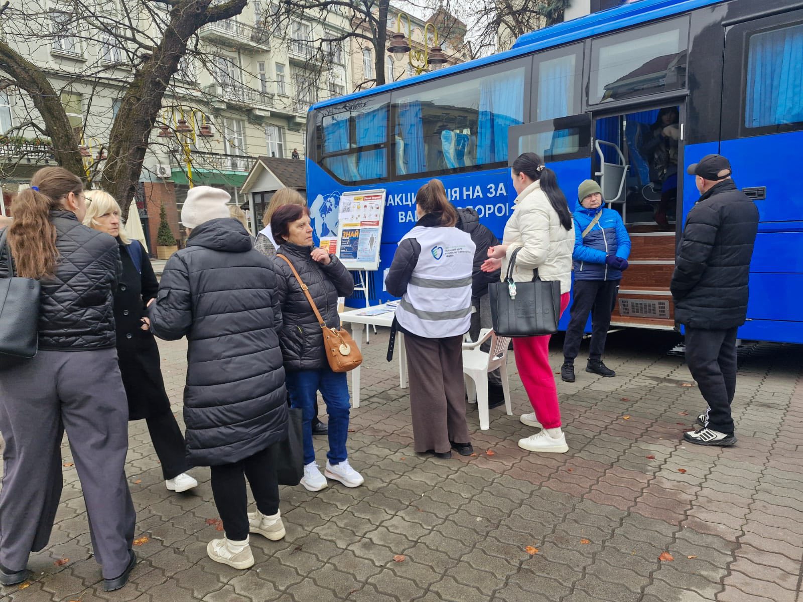 Високий тиск, серце: у Франківську під час “Дня здоров’я” виявили понад 150 відхилень