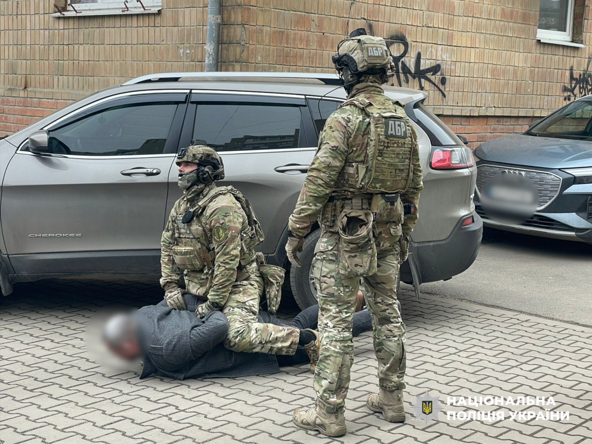 ДБР розповіло деталі корупційної схеми у Держпраці на Прикарпатті (ВІДЕО, ФОТО)
