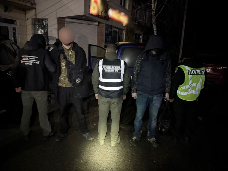 За 7 тисяч доларів прикарпатець намагався переправити чоловіка в Румунію (ФОТО)
