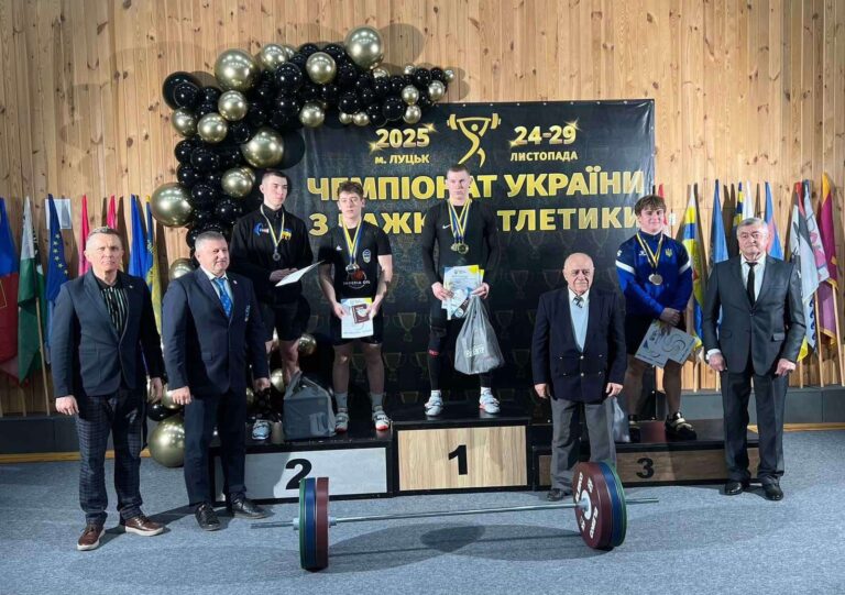 Прикарпатські важкоатлети встановили 8 національних рекордів на Чемпіонаті України у Луцьку