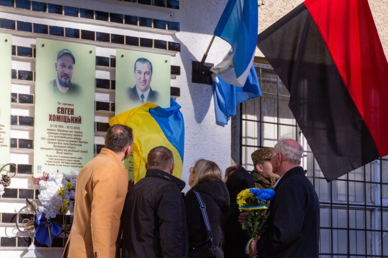 У Франківську відкрили анотаційну дошку полеглому захиснику Павлу Яремі (ФОТО)