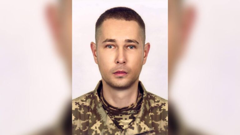 На війні загинув старший солдат із Богородчан Дмитро Уваров