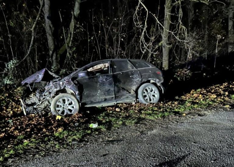 Рідні загиблого в аварії лікарня на Рогатинщині вимагають взяти обвинуваченого під варту: апеляцію знову перенесли
