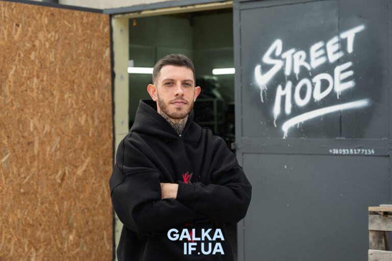 Від штурмовика до власника “Street mode”: як Олександр Станчуляк з ампутованою ногою повернувся на мотоцикл та допомагає із цим іншим (ФОТО)