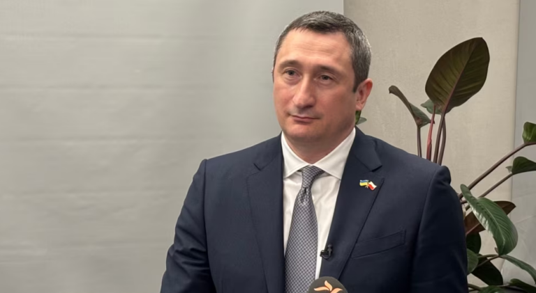 Ексвіцепрем’єру Чернишову повідомили про підозру в незаконному збагаченні