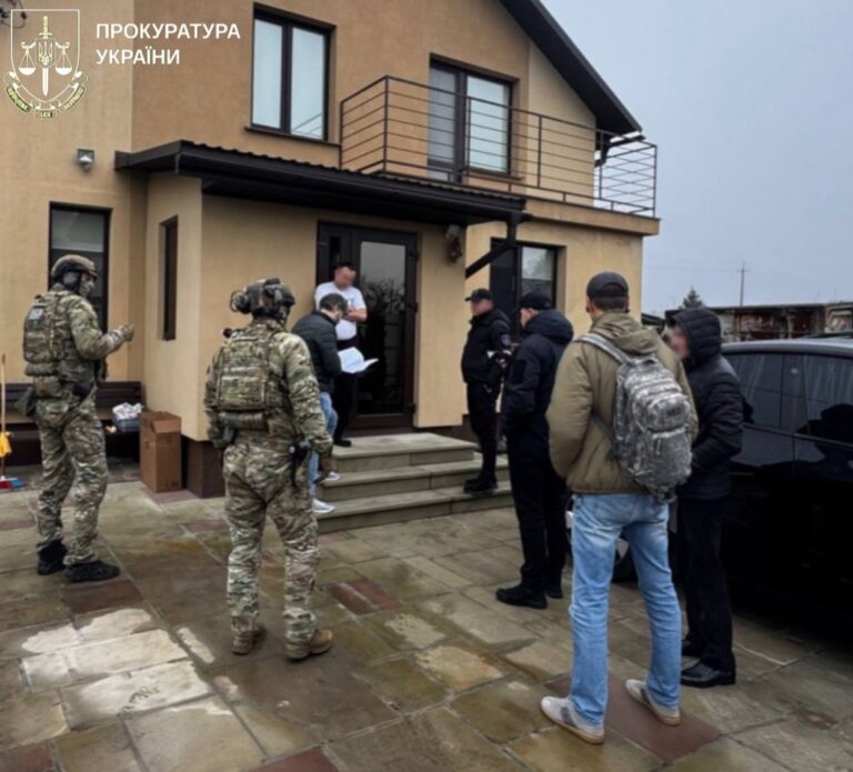 В Івано-Франківську викрили корупційну схему у Держпраці — прокуратура