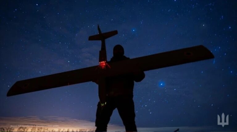 У росії заявили про атаку 136 БпЛА, 29 з них нібито збили над окупованим Кримом