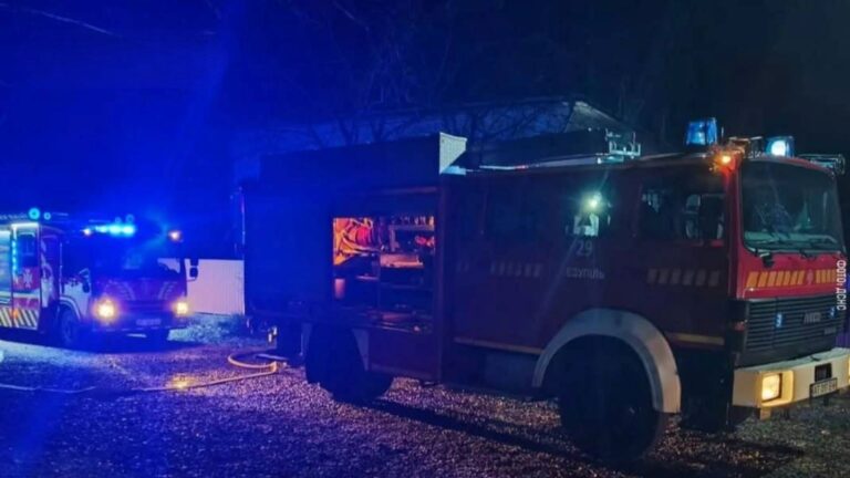 На Прикарпатті за вечір у пожежах виявили тіла двох чоловіків