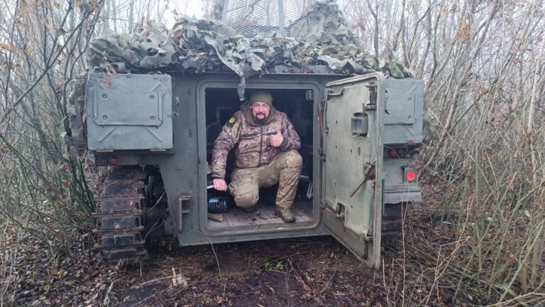 “ЗСУ — це родина”: історія Віталія “Сицилії”, який служить у 102 бригаді ТрО