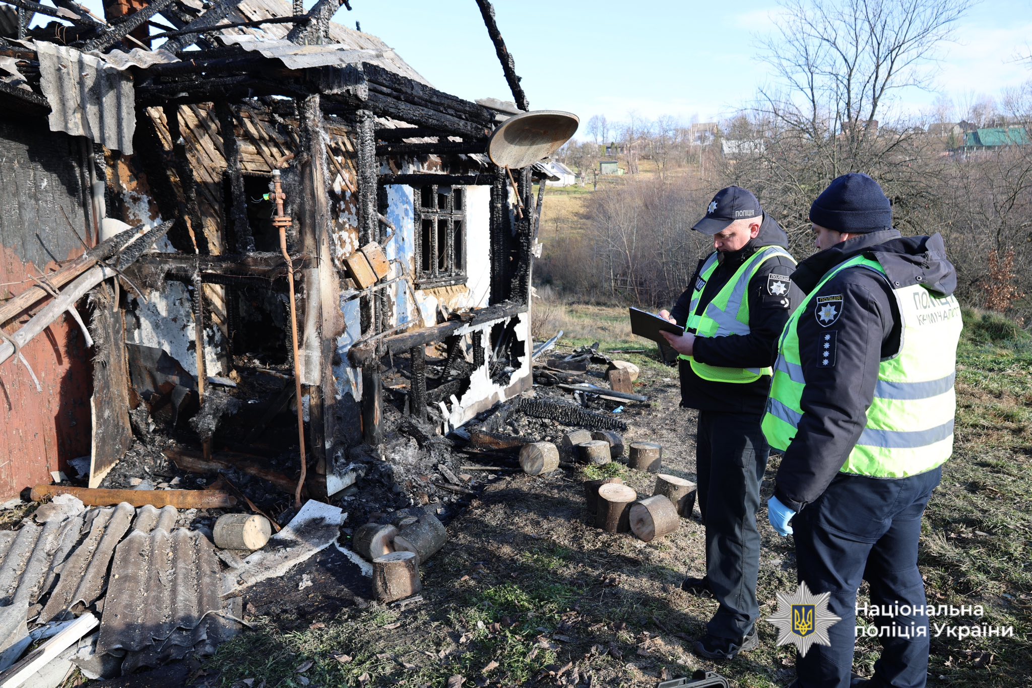 Прикарпатець убив знайомого та намагався спалити тіло разом із будинком — поліція (ФОТО, ВІДЕО)