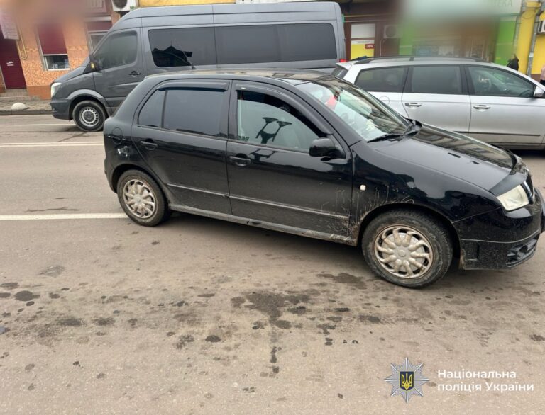Два пішоходи потрапили під колеса автівок на Прикарпатті за один день (ФОТО)