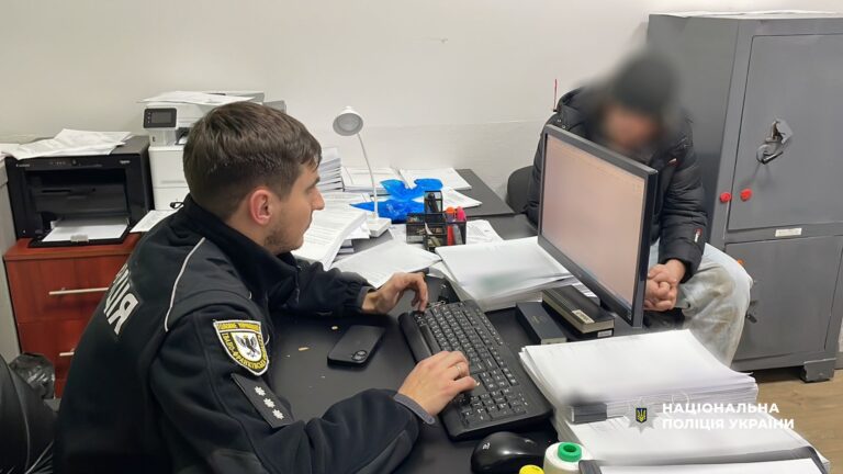 У Франківську затримали трьох 18-річних підозрюваних у вбивстві юнака біля “Ельдорадо” (ФОТО)