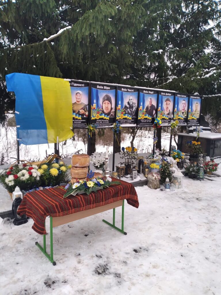 У Чернятині відкрили анотаційну дошку полеглому захиснику Степану Човганюку (ФОТО)