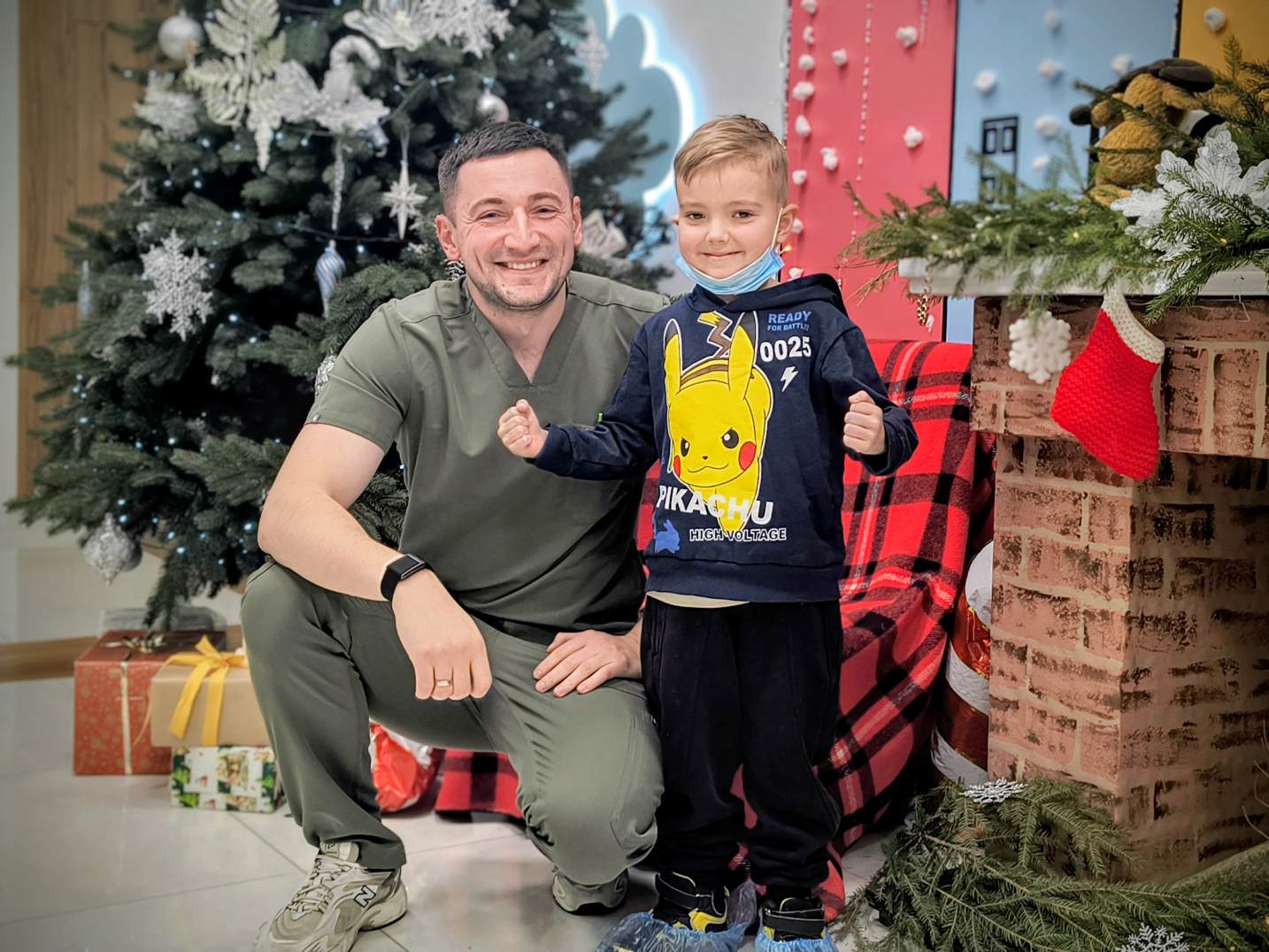 Нирка від тата, печінка від мами: 7-річному прикарпатцю виконали першу в Україні подвійну родинну трансплантацію